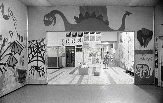 Graffitis à l'intérieur de l'Université de Nanterre - mars 1978