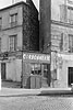 1973  - Ancienne échoppe de cordonnier à l'angle du passage de la Duée et de la rue de Pixérécourt - Paris