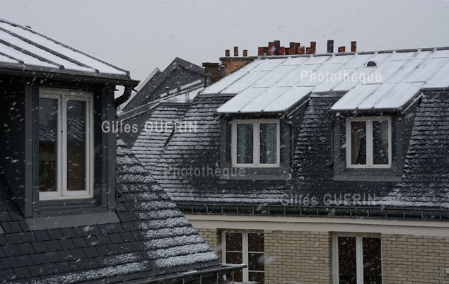 Les toits de Paris sous la neige - Porte de Saint-Cloud - Hivers 2021