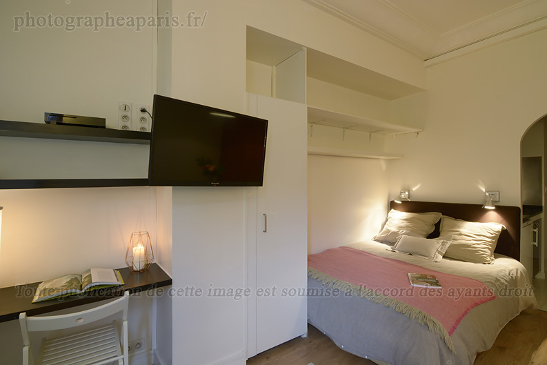 Studio - Coin nuit avec coin bureau